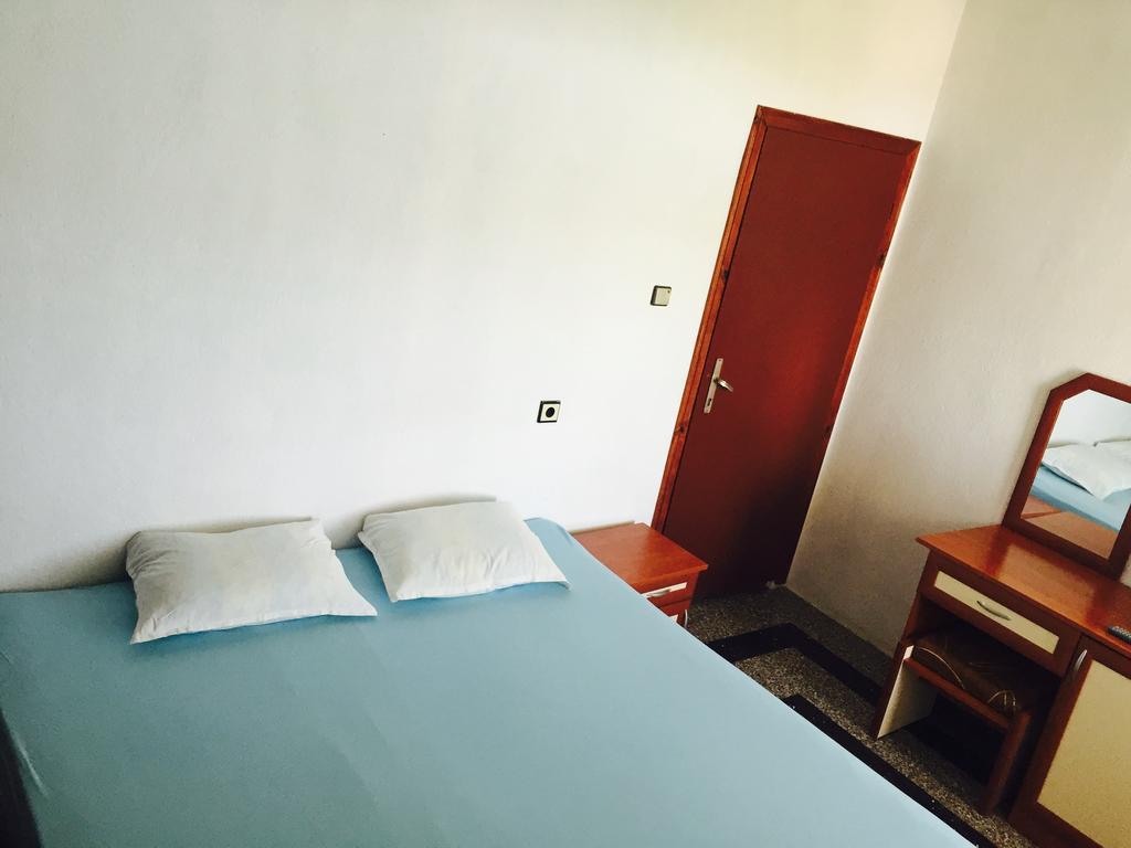 Petrovi Guest House Obzor Bilik gambar